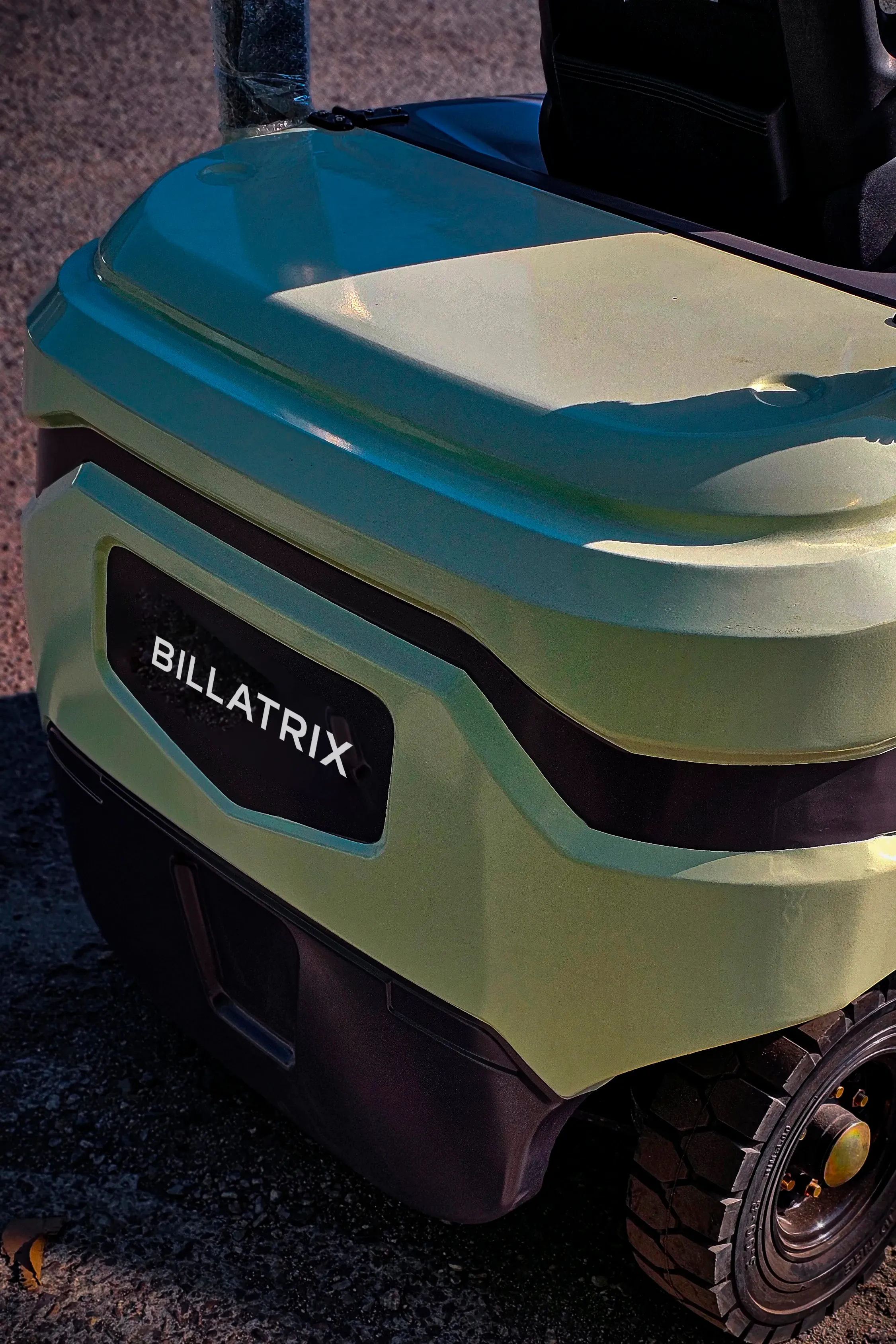 BILLATRIX B-20 Вилочный электрический погрузчик грузоподъемность 2000 кг