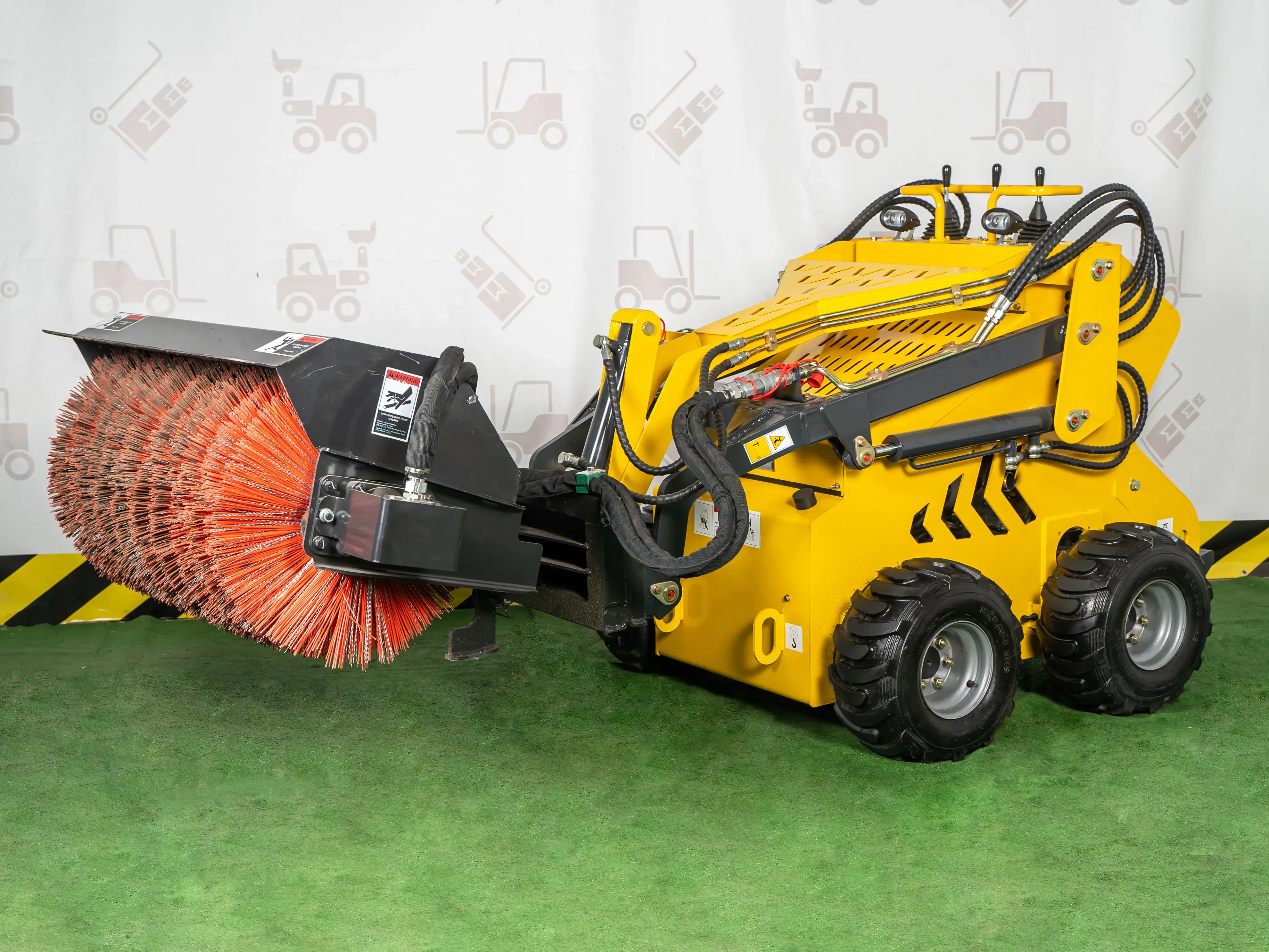 BILLATRIX YH-380W Комунальный Бензиновый мини-погрузчик с  активной дорожной щеткой